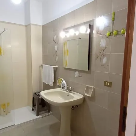 Lejlighed Casa Praiola Terrasini